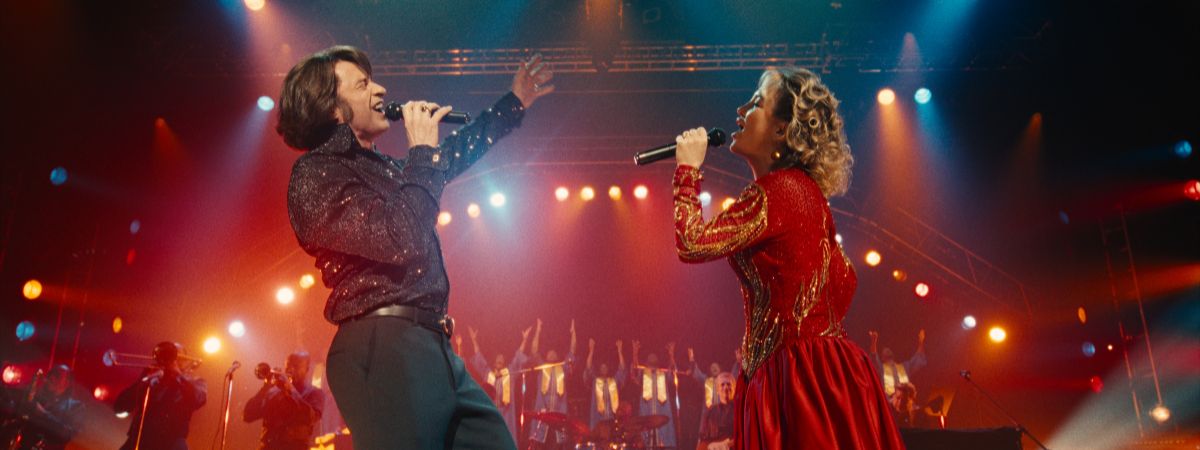 Hugh Jackman and Kate Hudson in Song Sung Blue